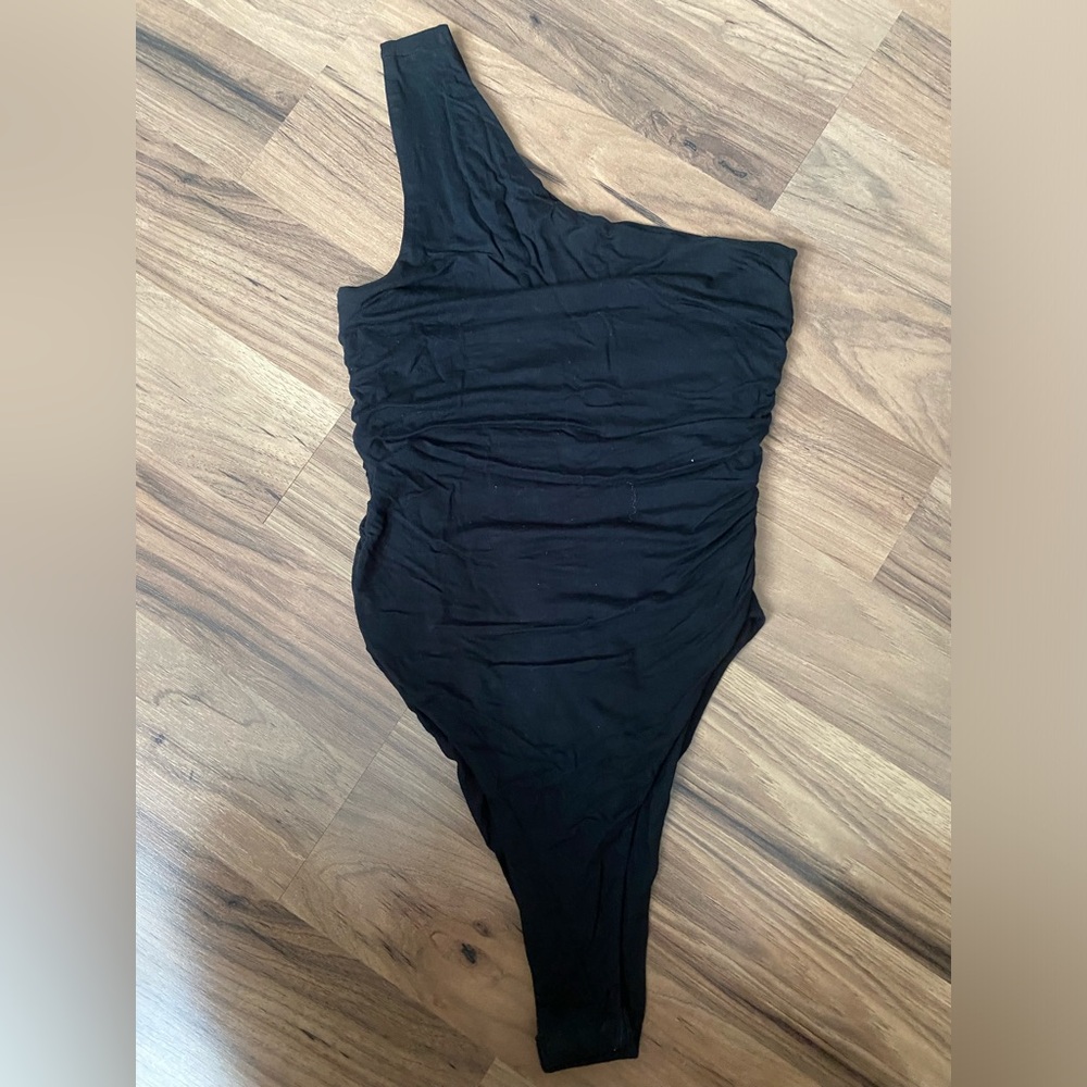 Black one shoulder bodysuit